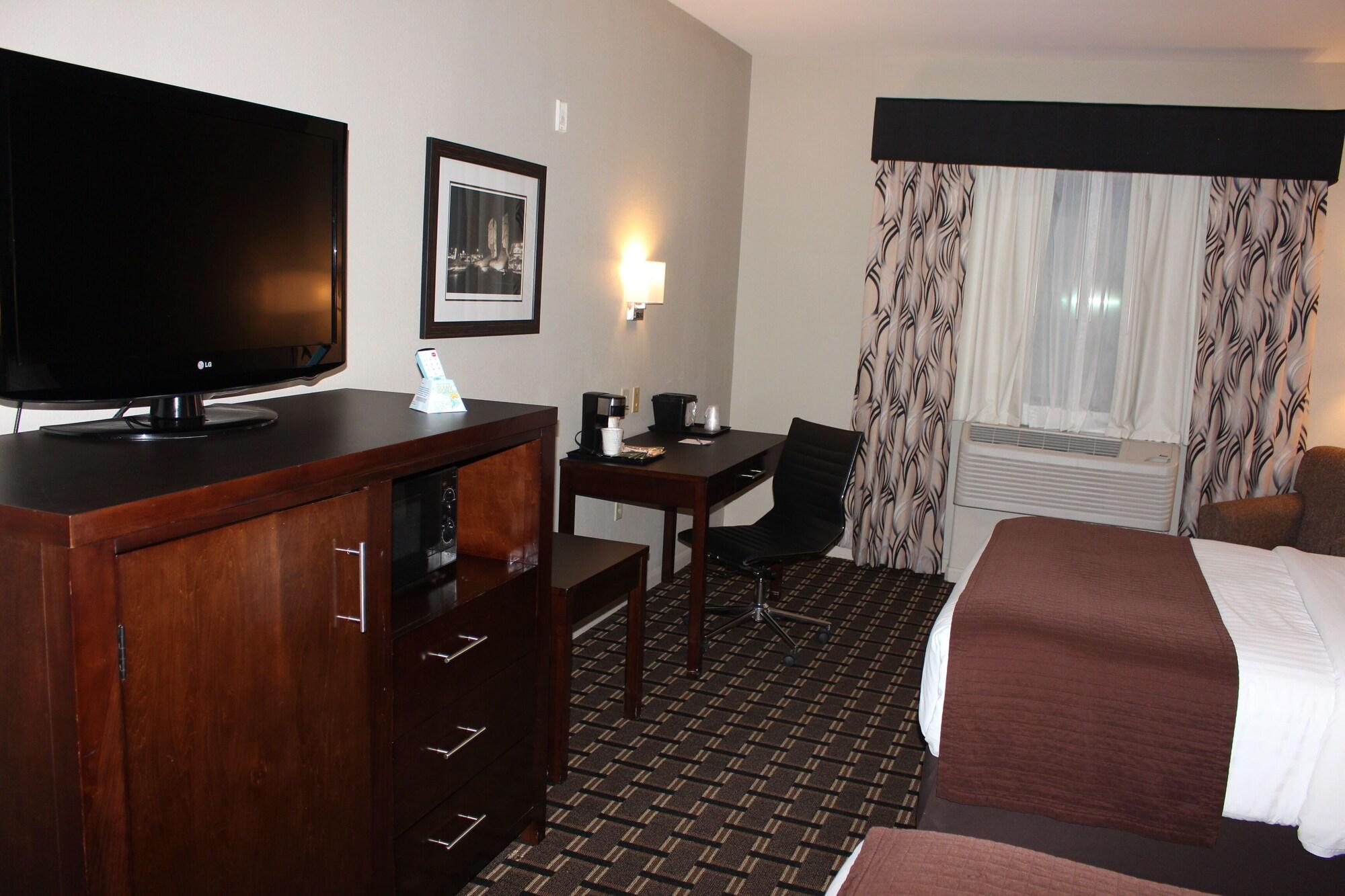 Baymont By Wyndham Columbus Hotel Luaran gambar