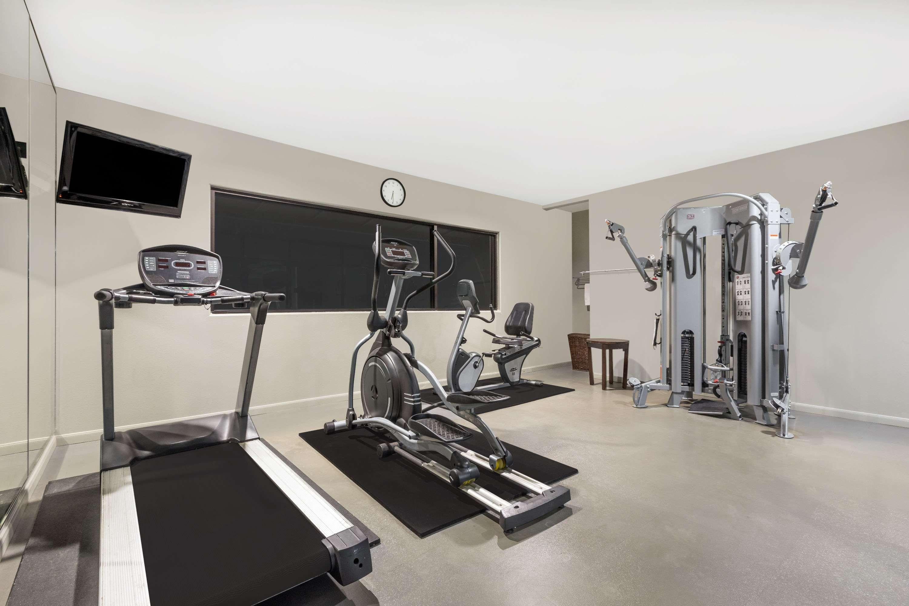 Baymont By Wyndham Columbus Hotel Luaran gambar