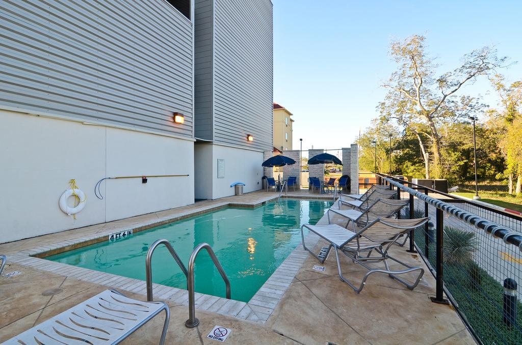 Baymont By Wyndham Columbus Hotel Luaran gambar