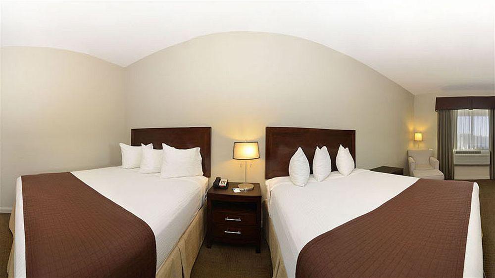 Baymont By Wyndham Columbus Hotel Luaran gambar